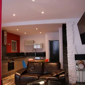 https://la-carpe-diem.fr-provencehotel.com